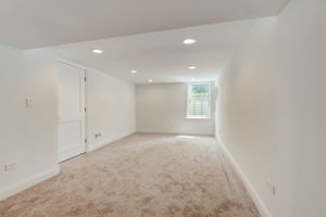 Bryant Ave-046