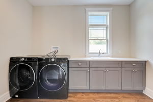 Bryant Ave-043