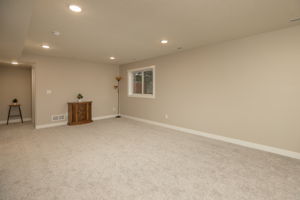 25-Family Room