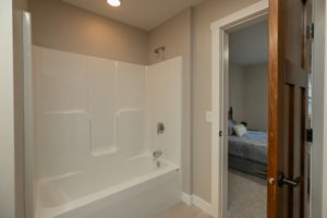 18-Bathroom