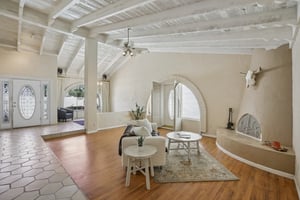 E Tuckey Ln-S1607-008.jpg