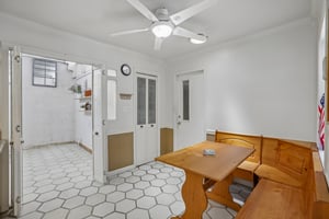 E Tuckey Ln-S1607-011.jpg