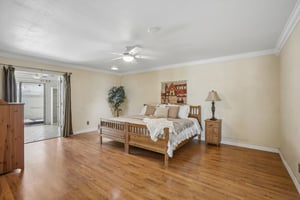 E Tuckey Ln-S1607-023.jpg