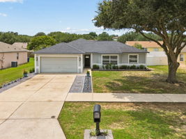 Welcome Home! 717 La Costa St. Minneola, FL 34715