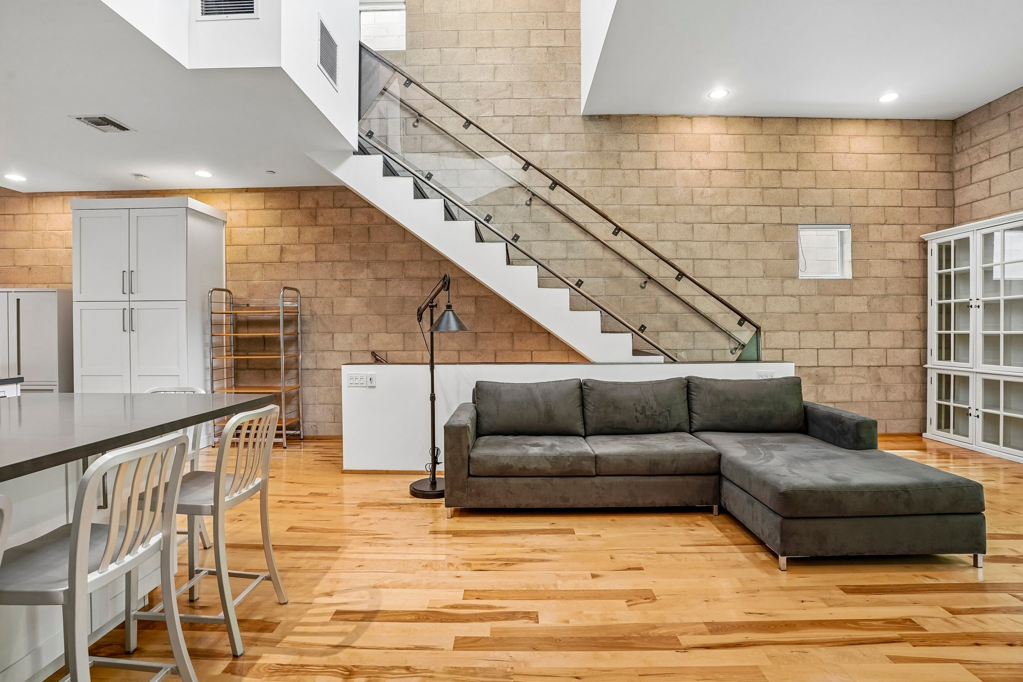 N Highland Ave 21-S1408-005.jpg