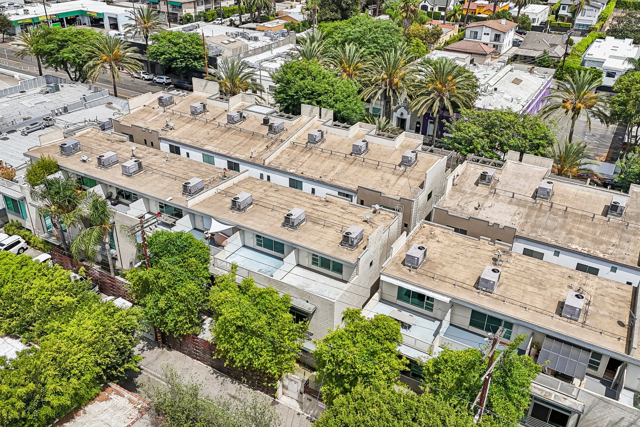N Highland Ave 21-S1408-046.jpg