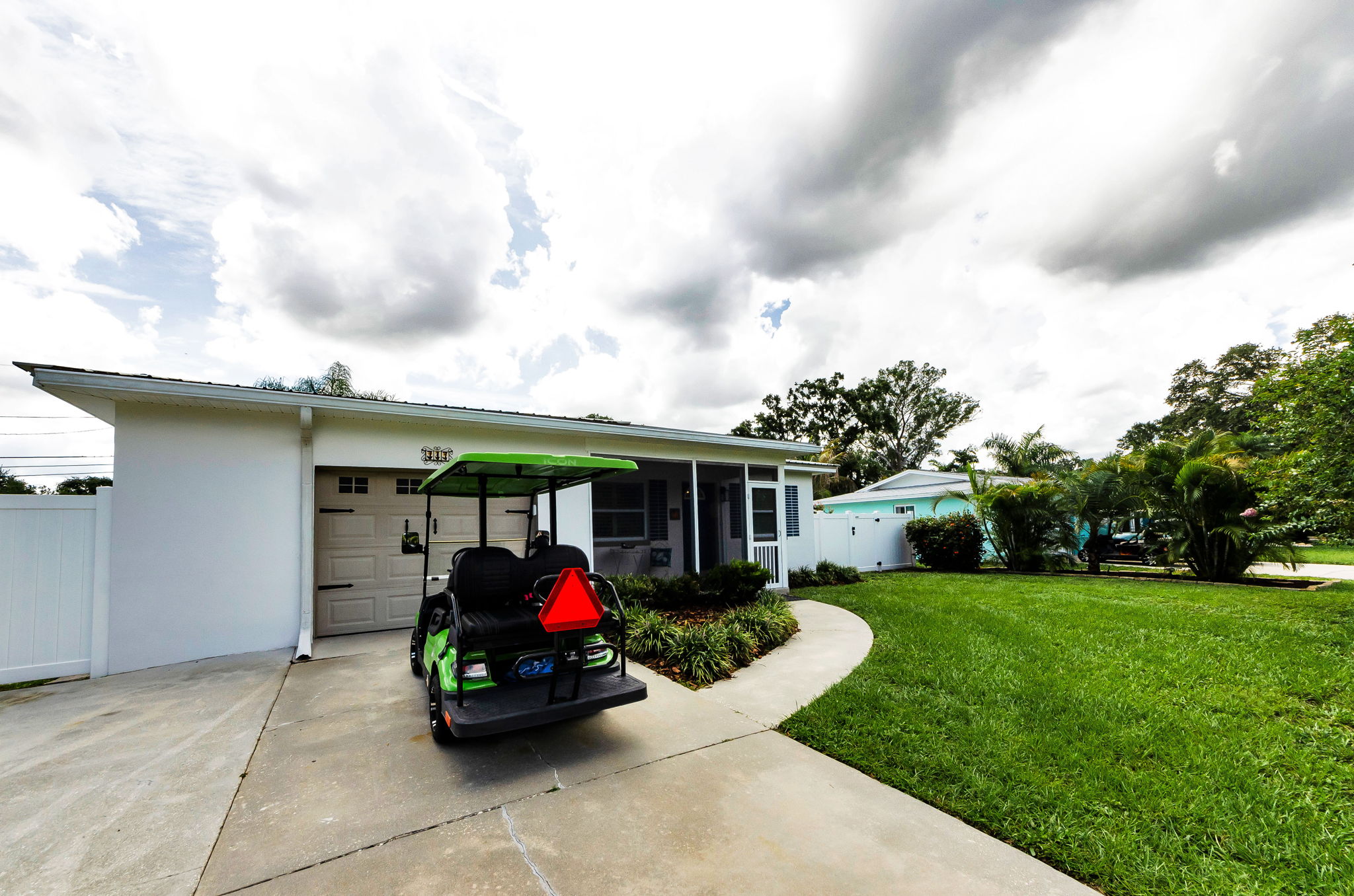 Front Exterior 4