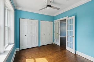 717 Reba Pl 2N_009.jpg