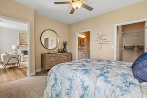 Somerset Blvd-S2205-033.jpg