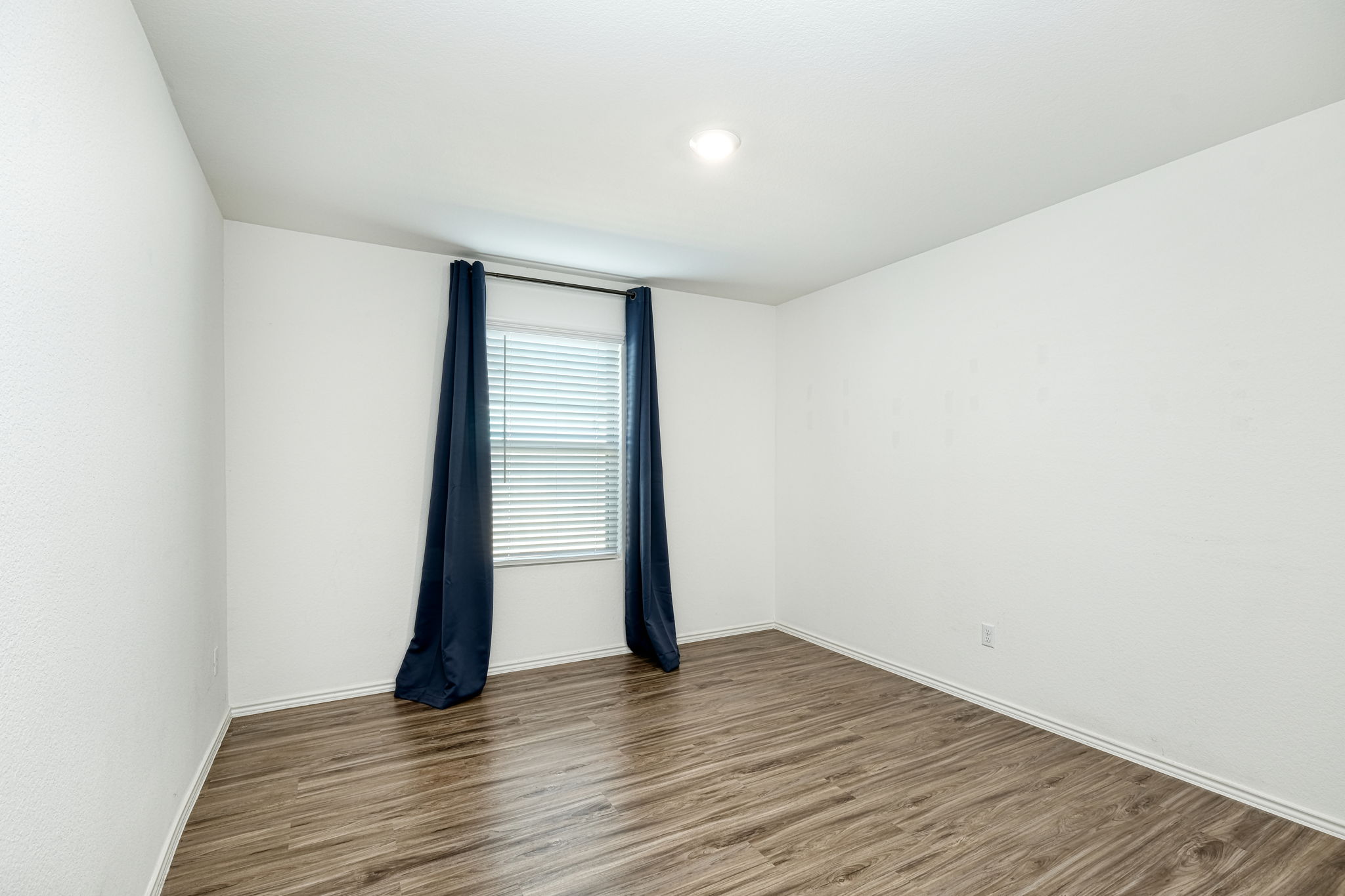 Office/Flex Space