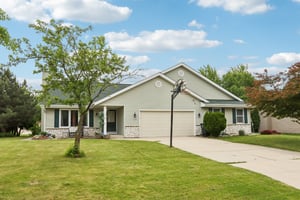 Countryside Dr-1106-005.jpg