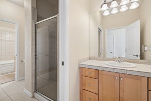 Jack & Jill Bathroom