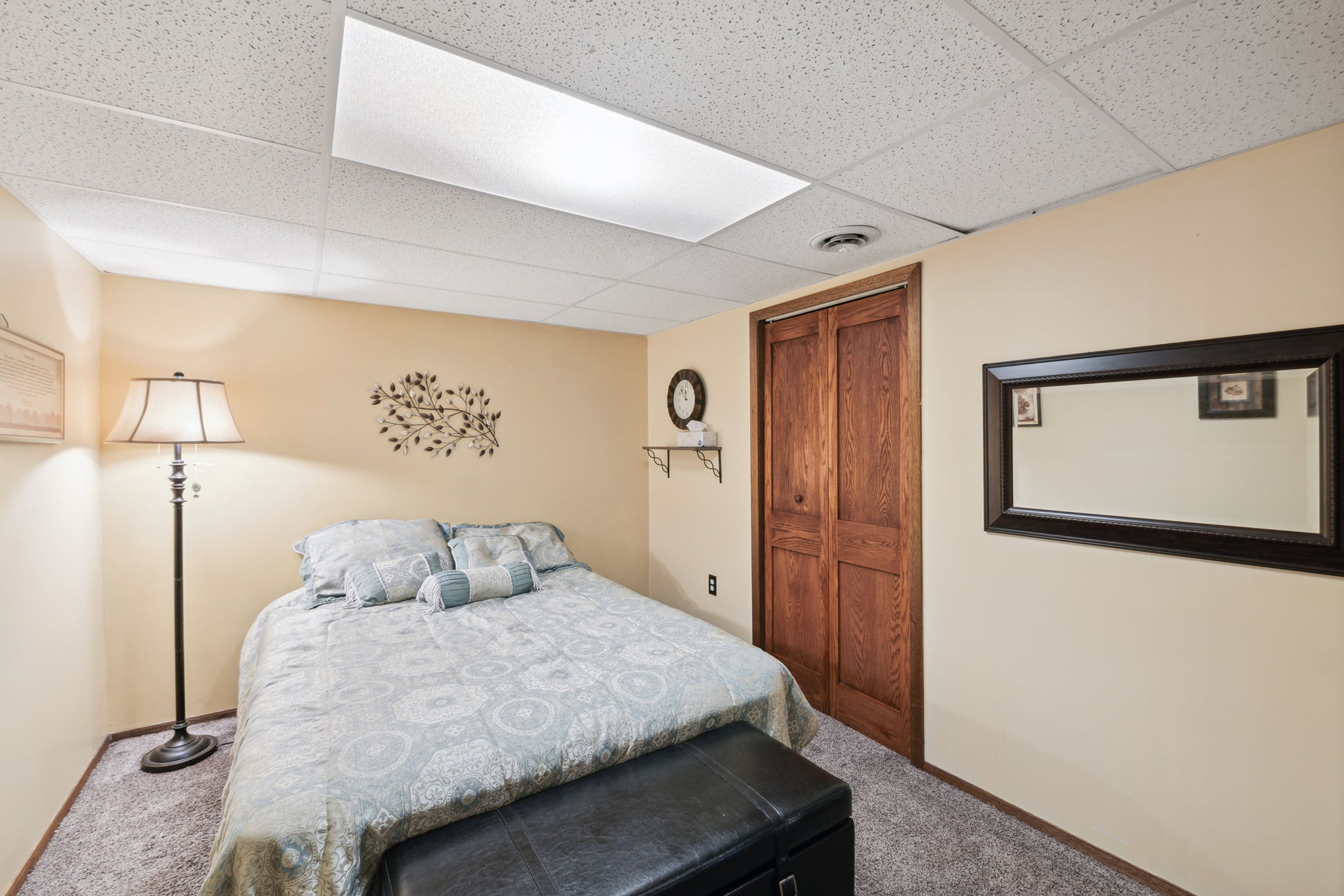 17_Interior