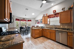 Kitchen and Dinette