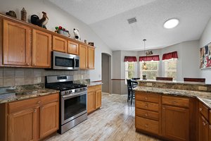 Kitchen and Dinettte