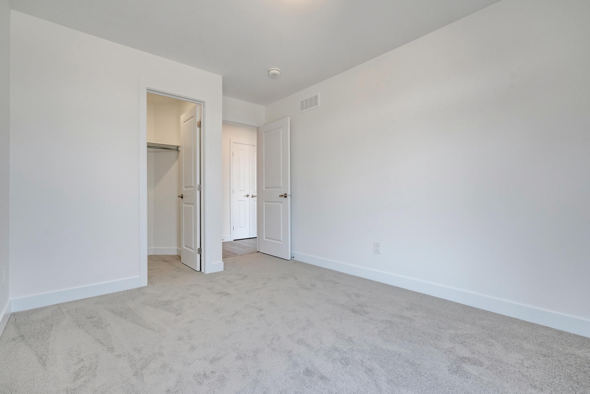 718 Horned Owl Ave, Ottawa, ON K4M 1B2, Canada Photo 17