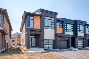 718 Horned Owl Ave, Ottawa, ON K4M 1B2, Canada Photo 2