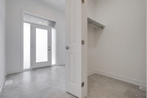 718 Horned Owl Ave, Ottawa, ON K4M 1B2, Canada Photo 4