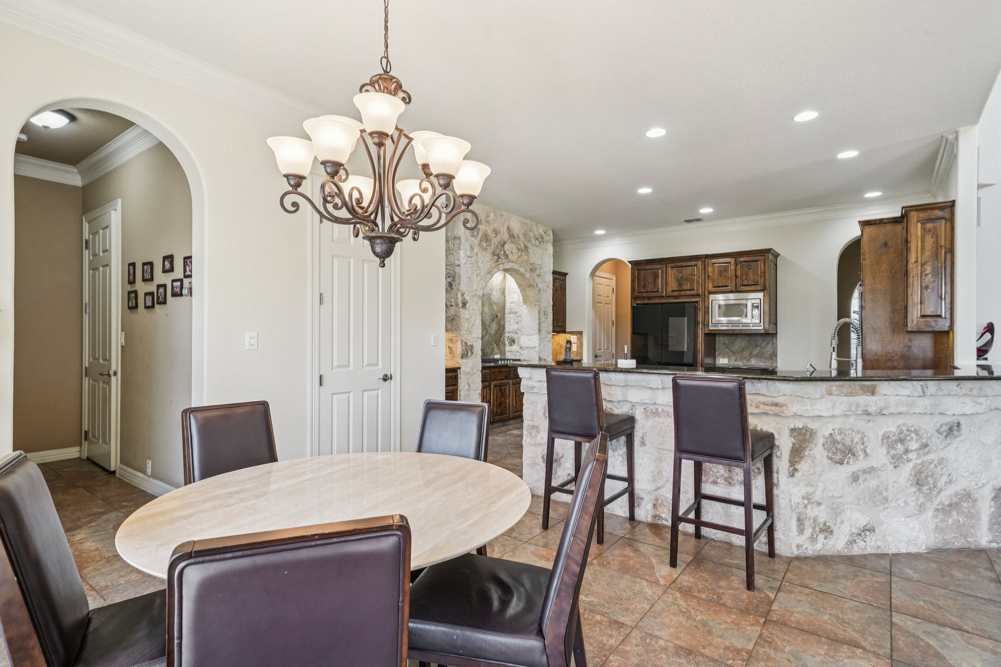 Ruidosa Downs-S1610-018.jpg