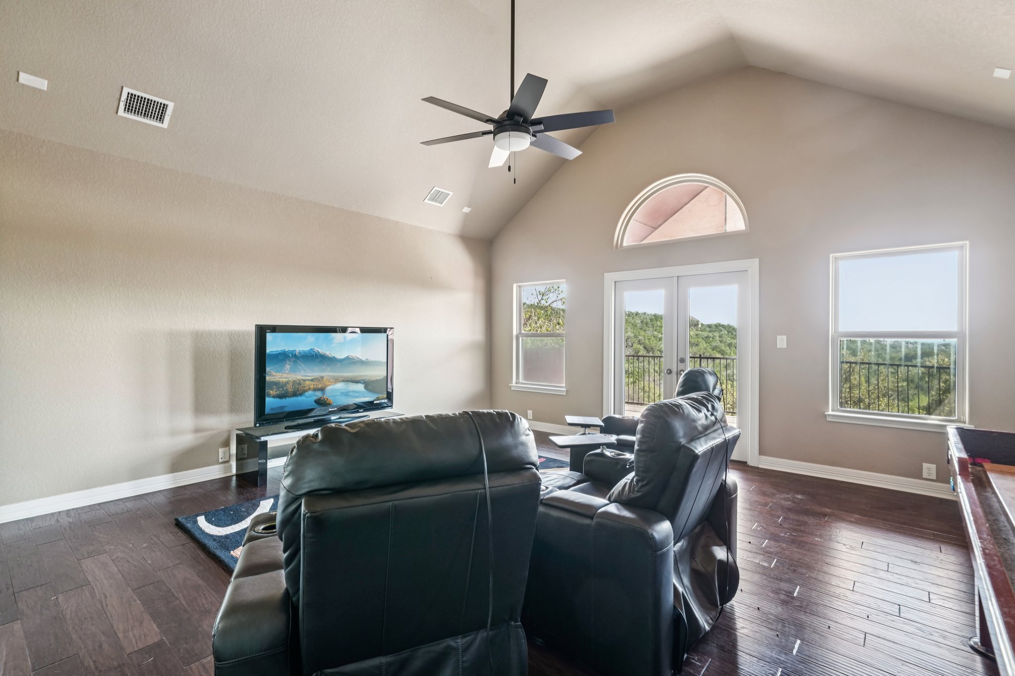 Ruidosa Downs-S1610-048.jpg