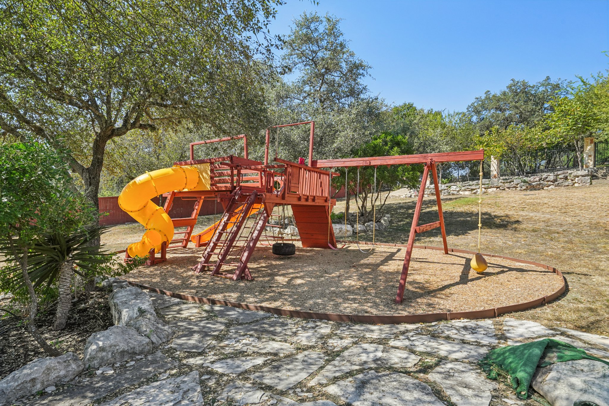 Ruidosa Downs-S1610-059.jpg