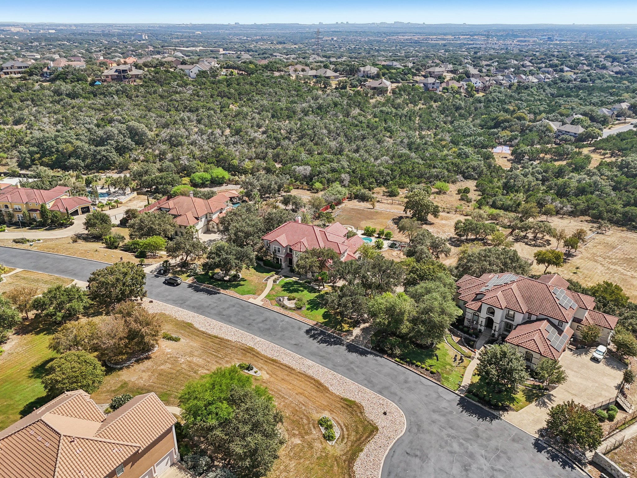 Ruidosa Downs-S1610-074.jpg