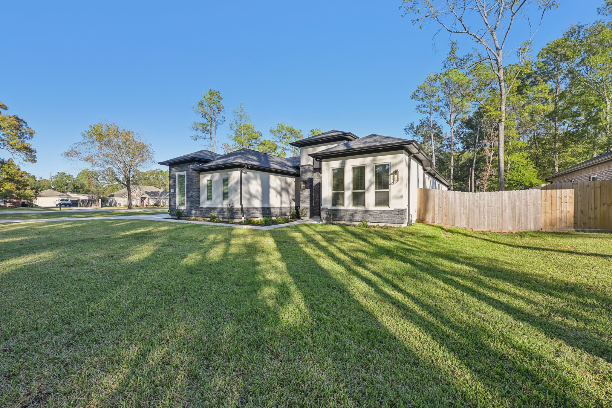 Weeping Willow Way-S0712-003.jpg