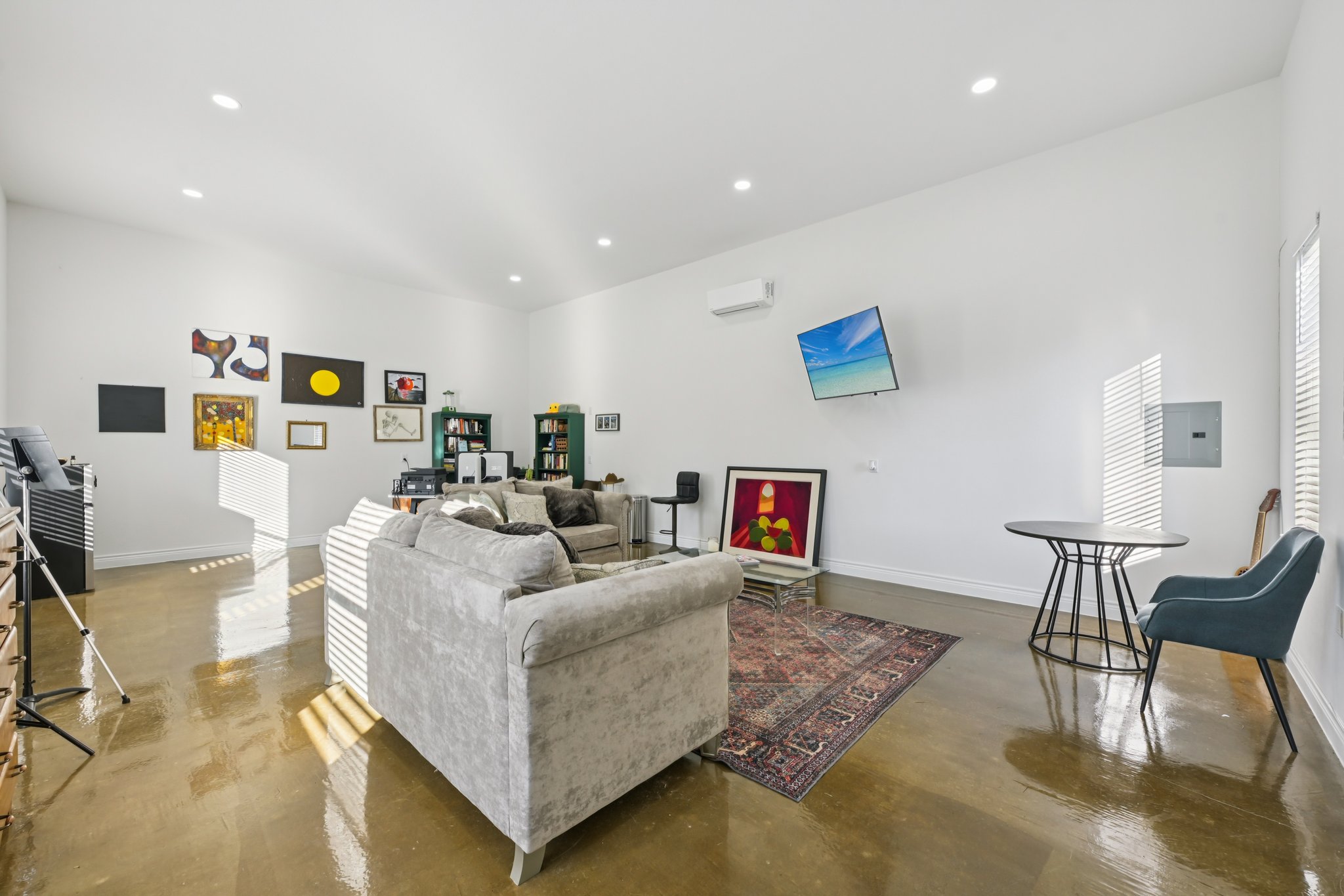 Weeping Willow Way-S0712-010.jpg