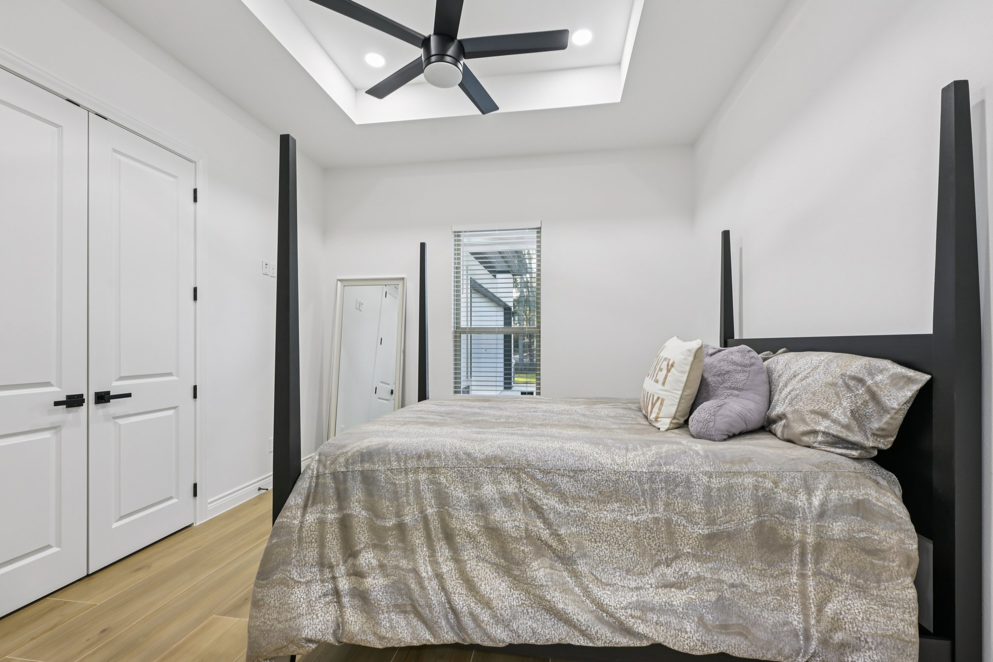 Weeping Willow Way-S0712-037.jpg