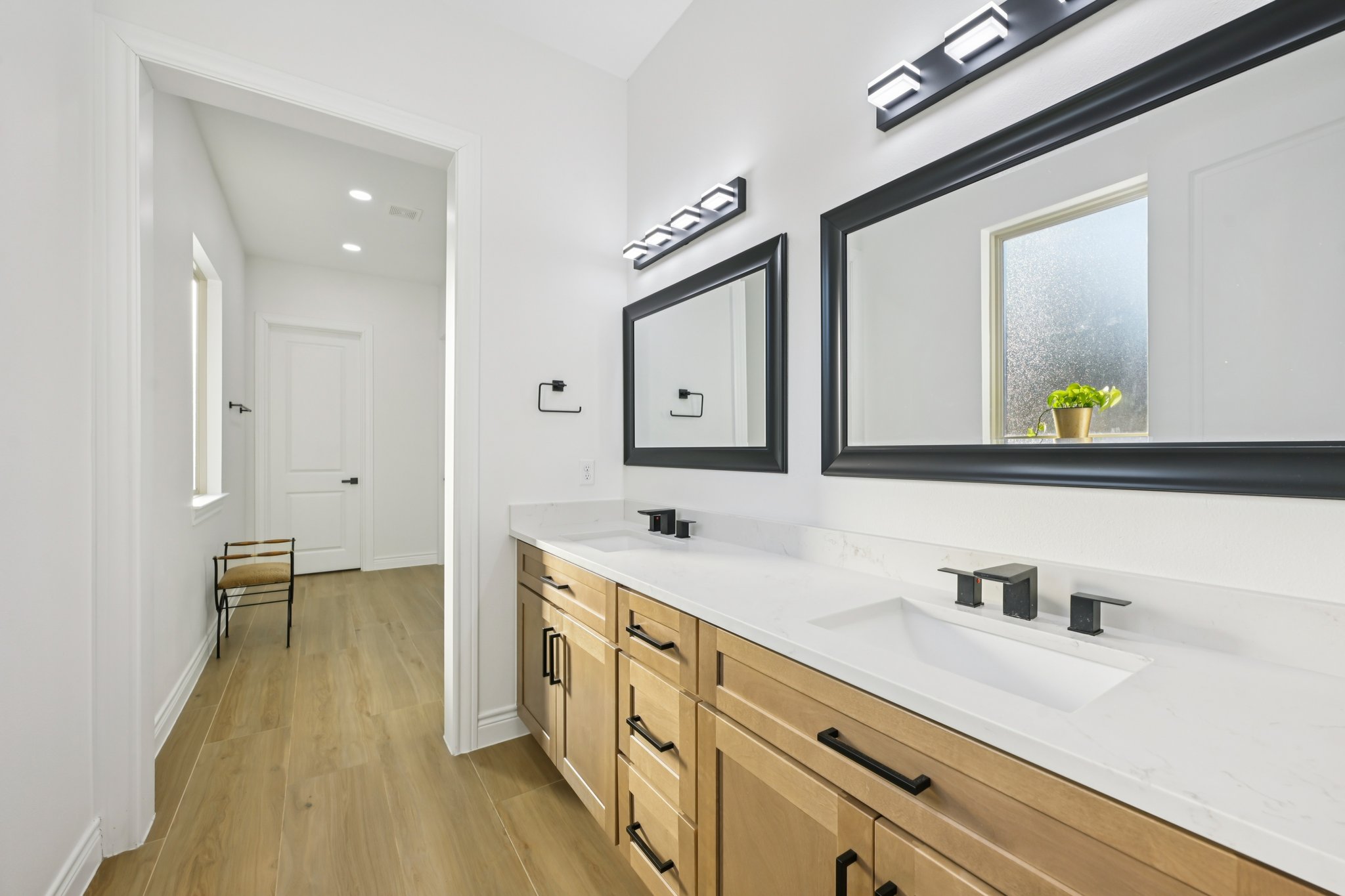 Weeping Willow Way-S0712-042.jpg