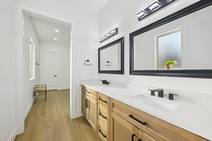 Weeping Willow Way-S0712-042.jpg