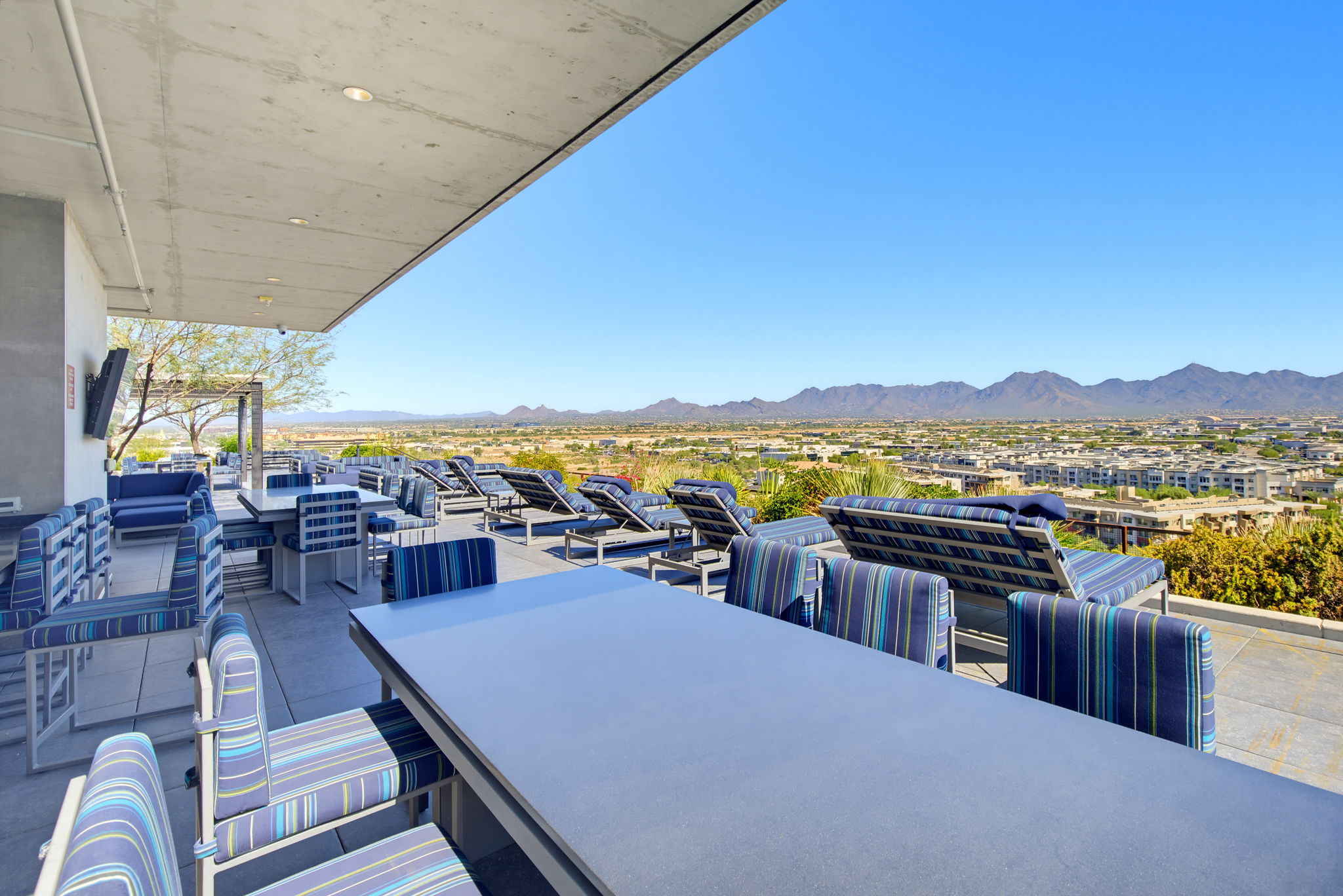 Building - Rooftop Terrace