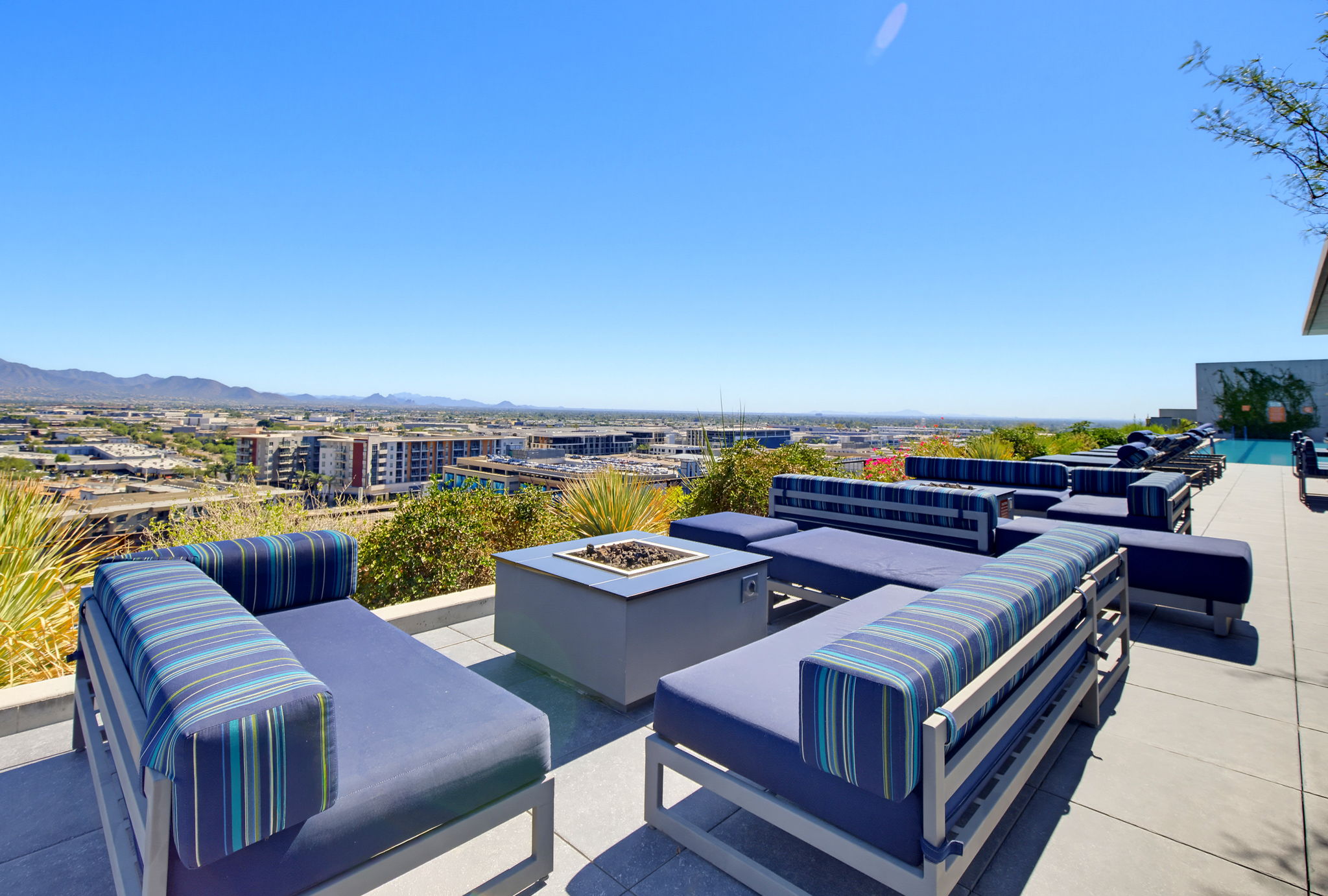 Building - Rooftop Terrace