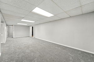  Photo 35