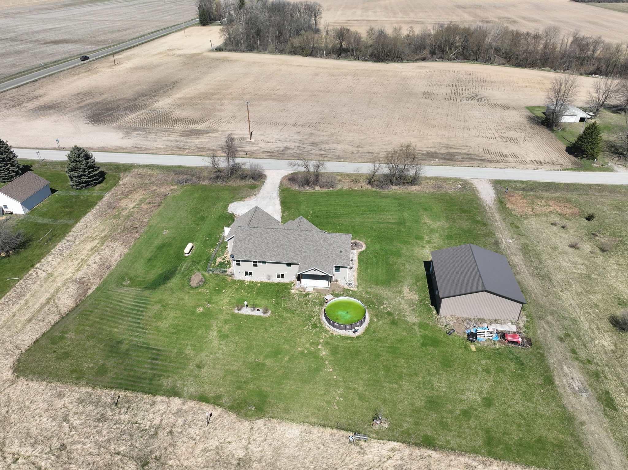 7185 Sohn Rd, Vassar, MI 48768 360 Photography