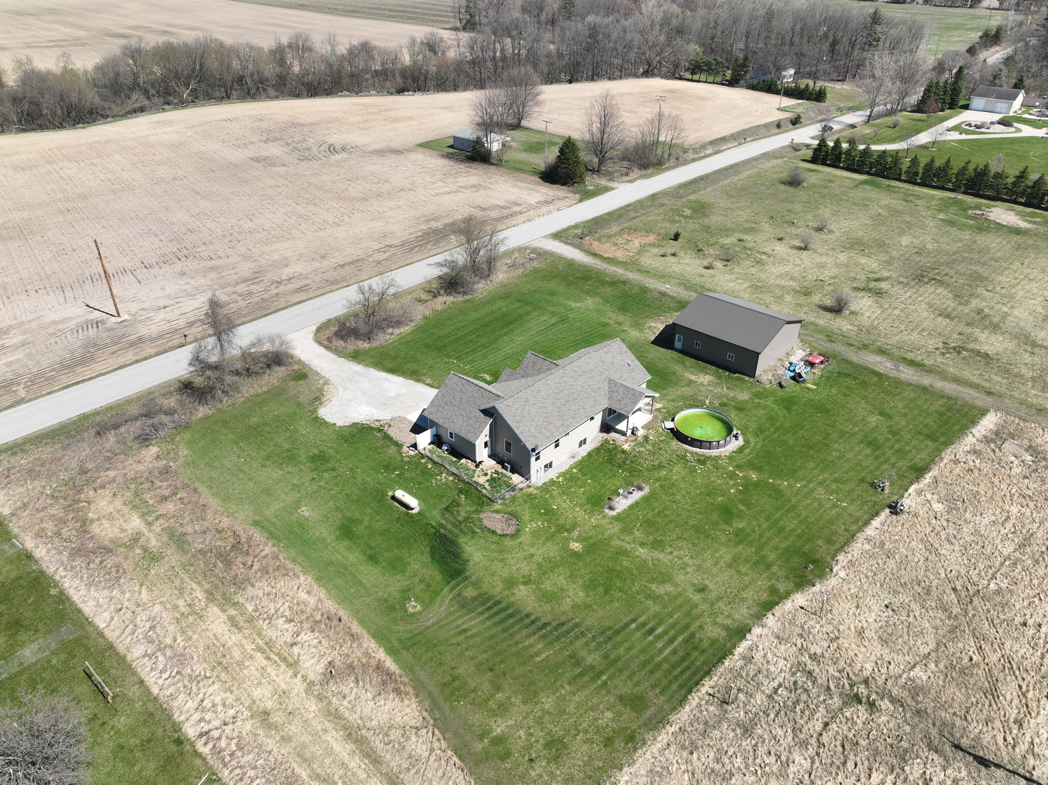 7185 Sohn Rd, Vassar, MI 48768 360 Photography