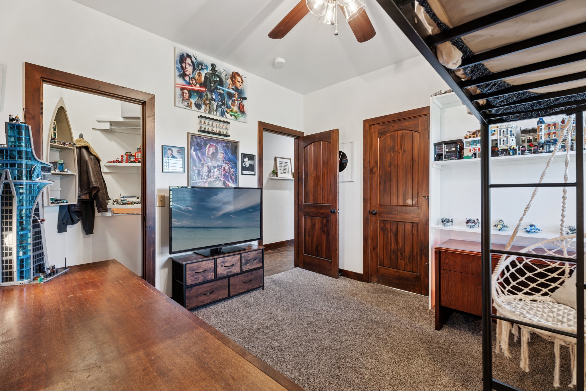 719 Karen Ave_021.jpg