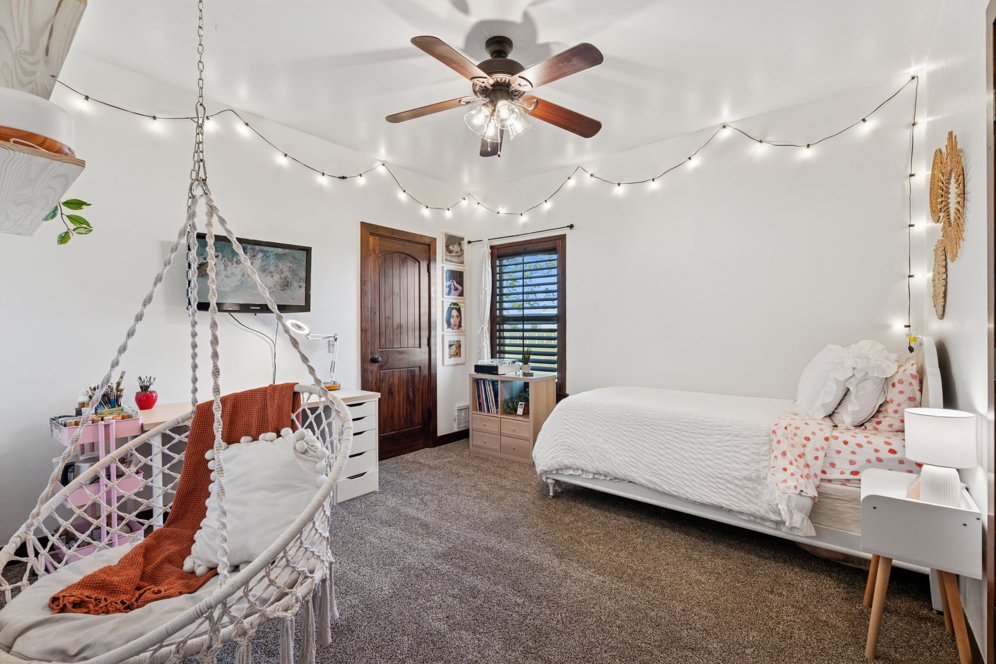 719 Karen Ave_022.jpg