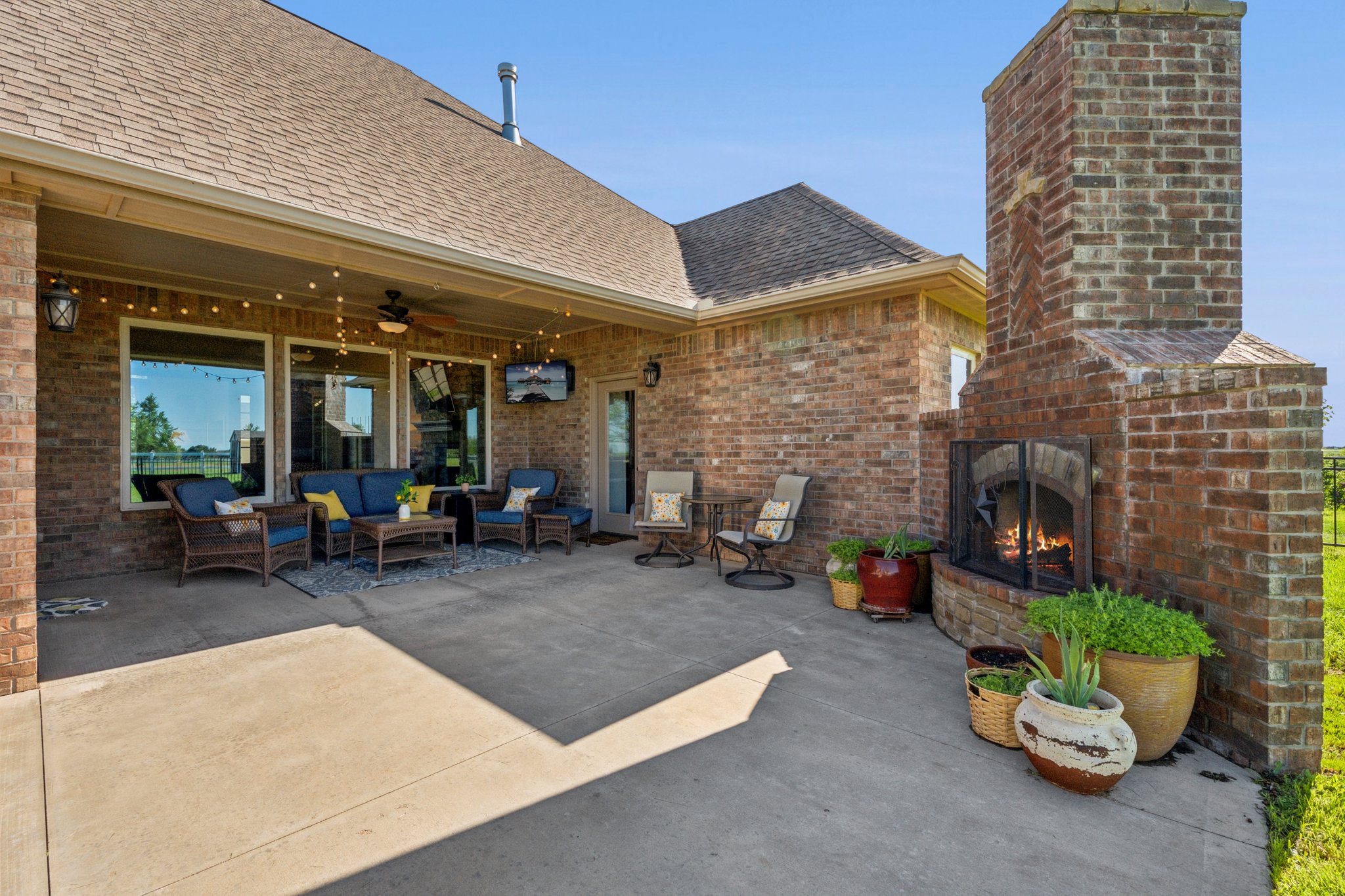 719 Karen Ave_039.jpg