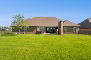 719 Karen Ave_038.jpg
