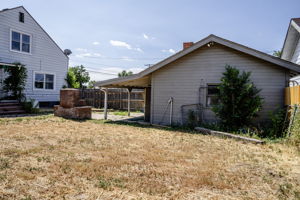  Photo 40