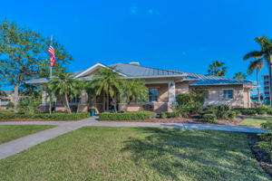 Tennis and Pickleball Courts16