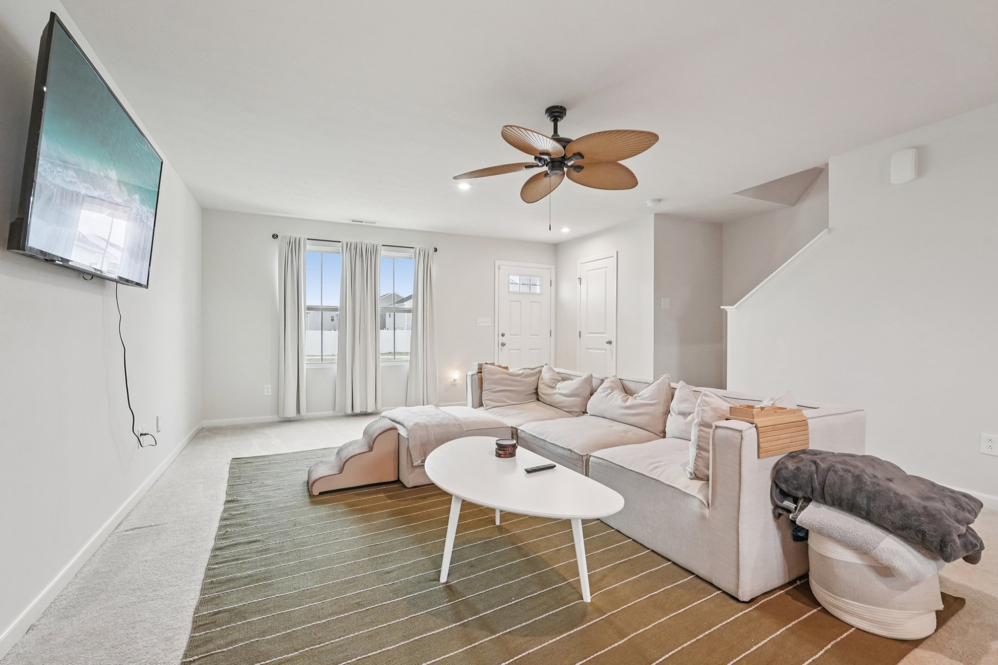 E Rising Sun Cir-S2502-010.jpg