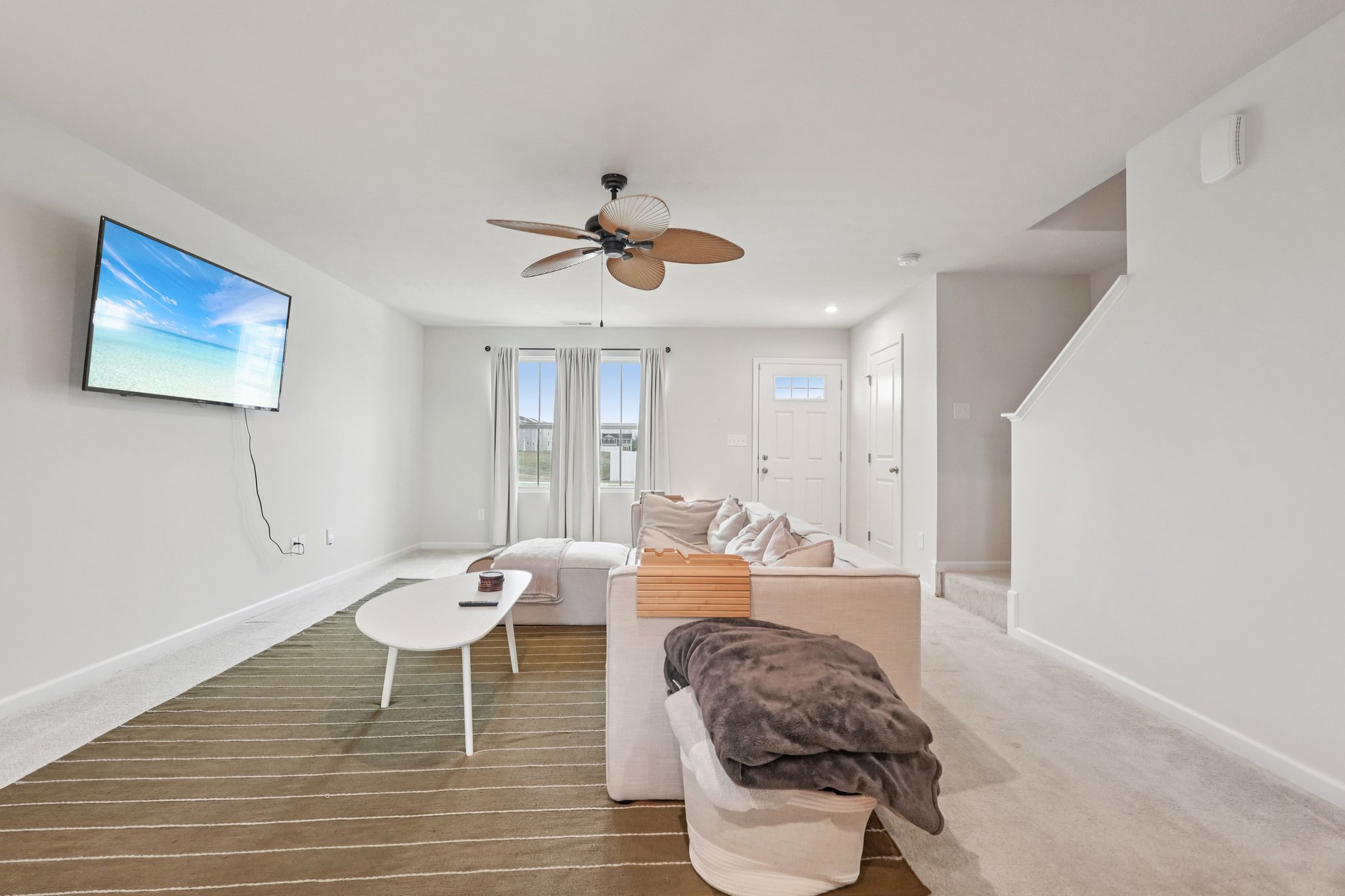 E Rising Sun Cir-S2502-011.jpg