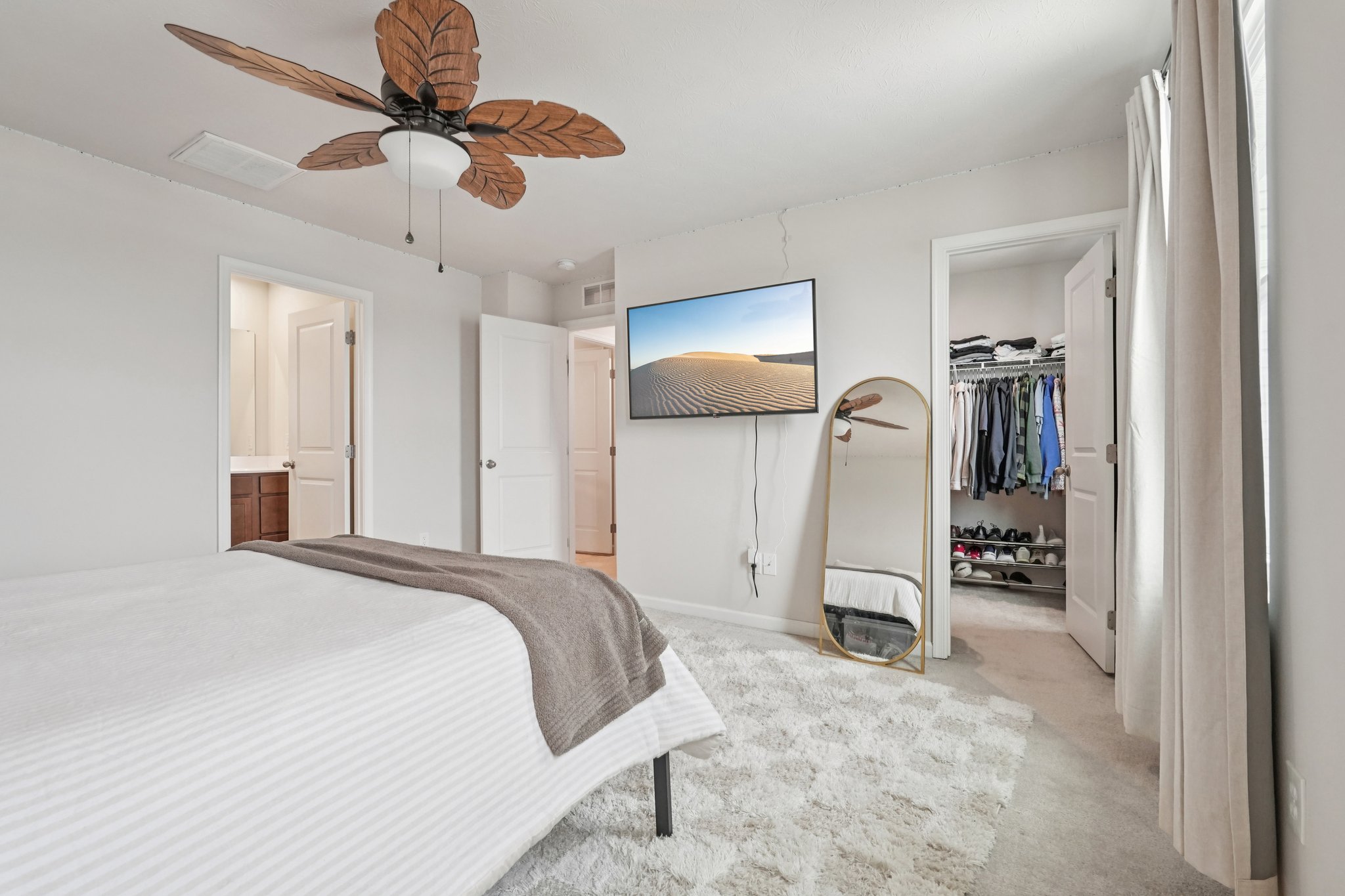 E Rising Sun Cir-S2502-022.jpg