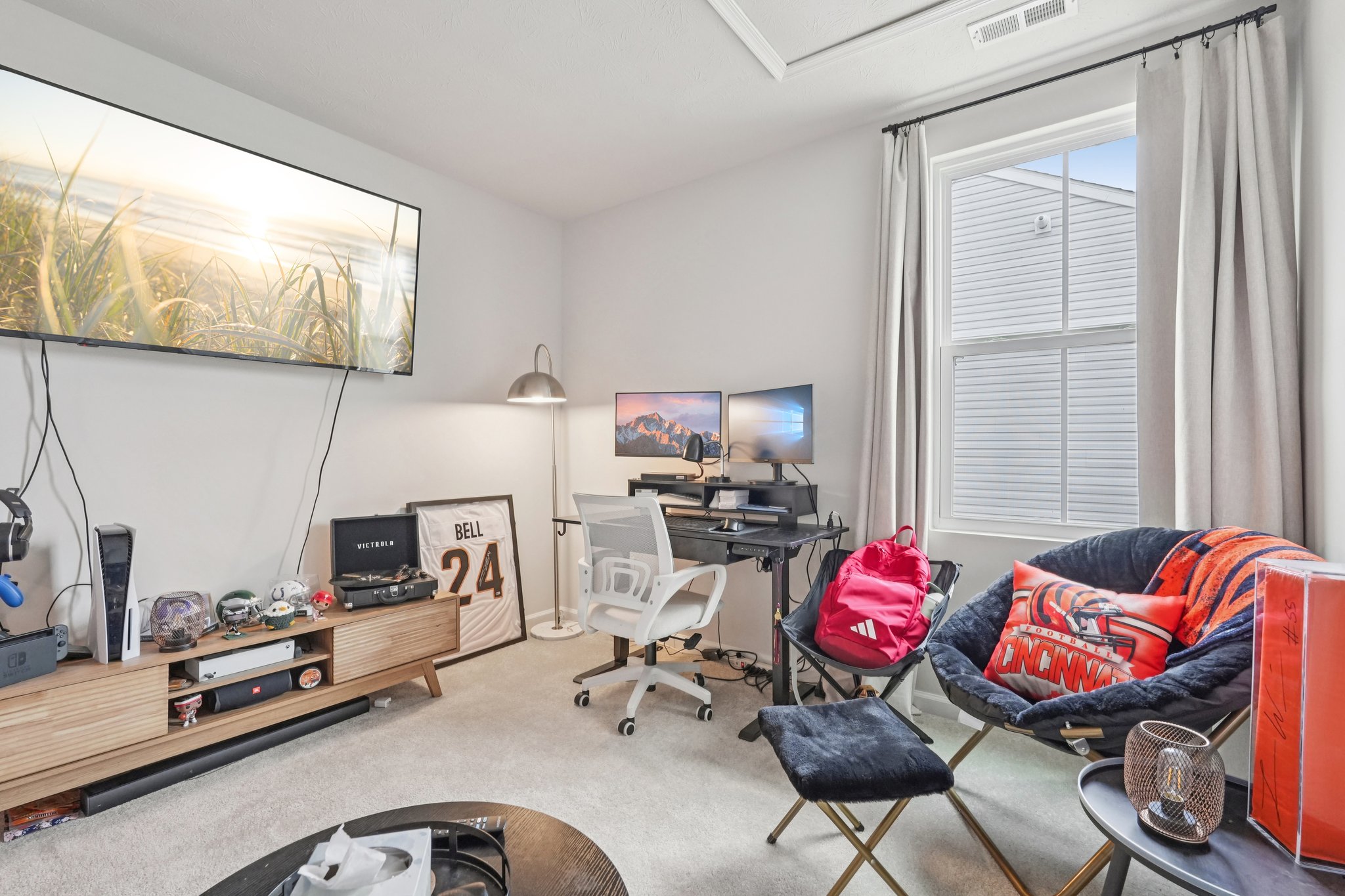 E Rising Sun Cir-S2502-026.jpg