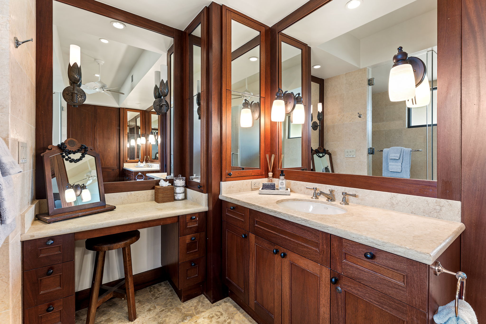 K Bathroom 1b