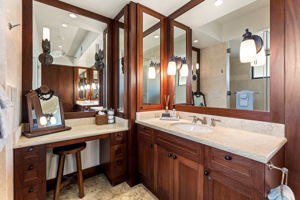 K Bathroom 1b