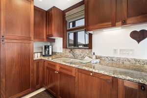Kitchen 5