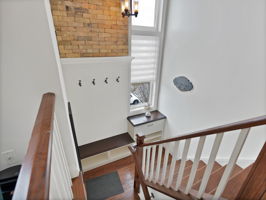  Photo 44